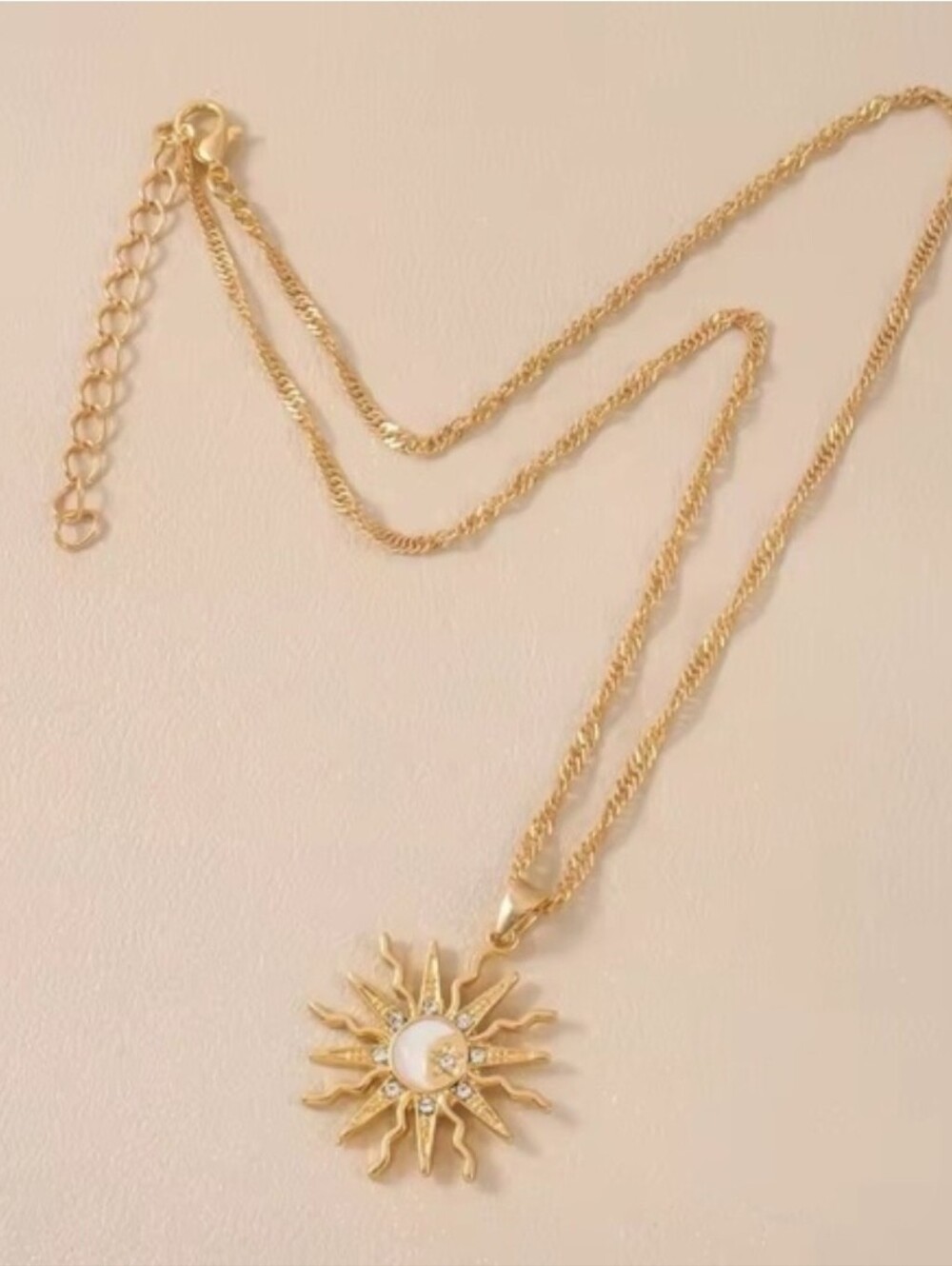 Gold Sun & Moon Pendant Necklace. New! - Picture 2 of 3